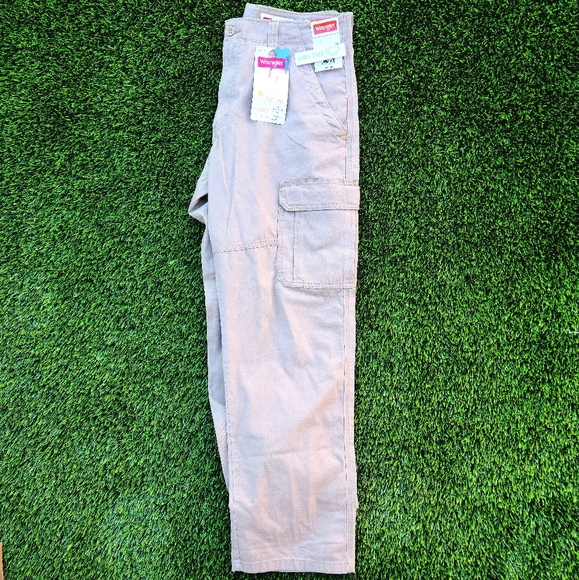 Wrangler - Picture 3 of 4